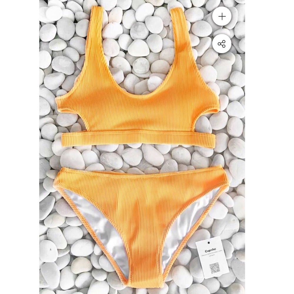 Cupshe yellow feather yarn bikini